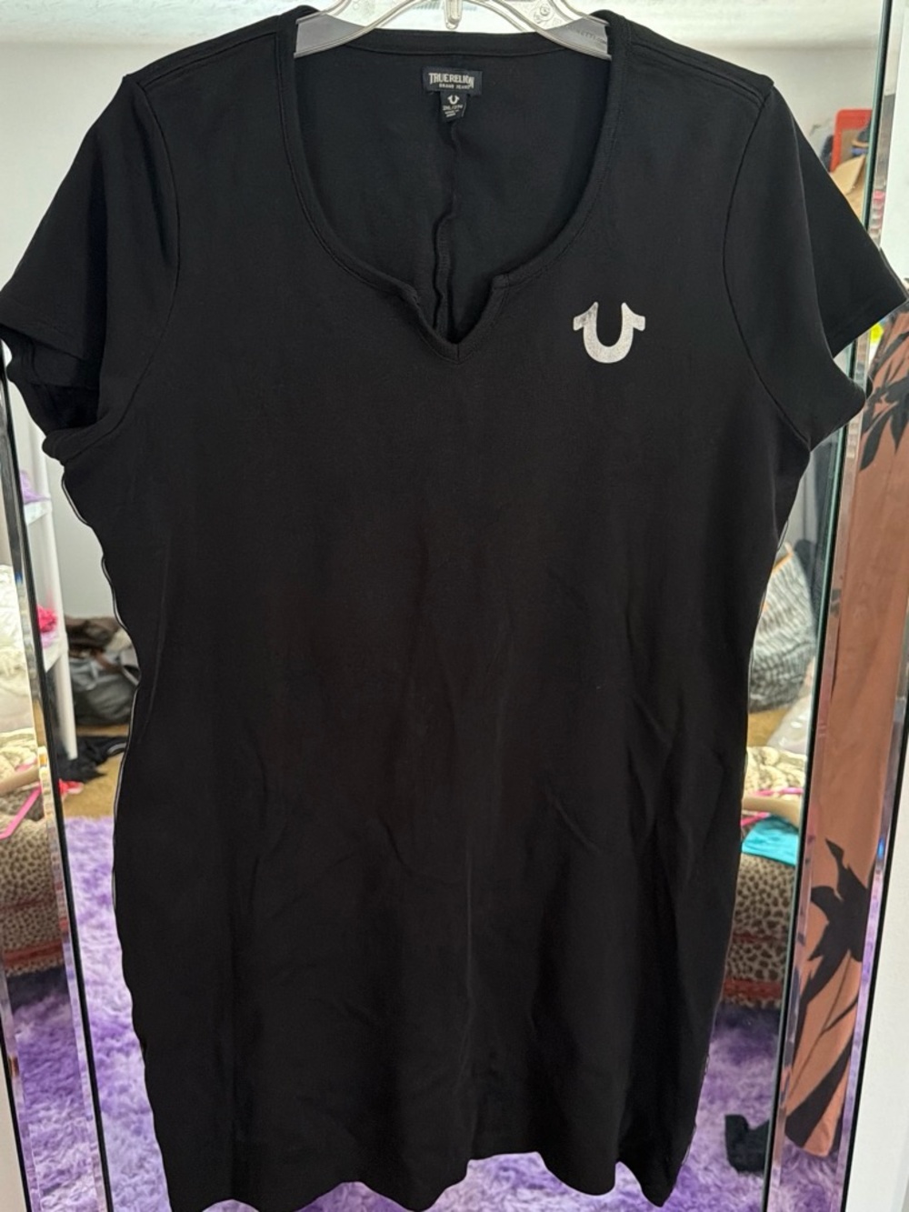 True Religion Black Short-Sleeve V-Neck Logo Tee